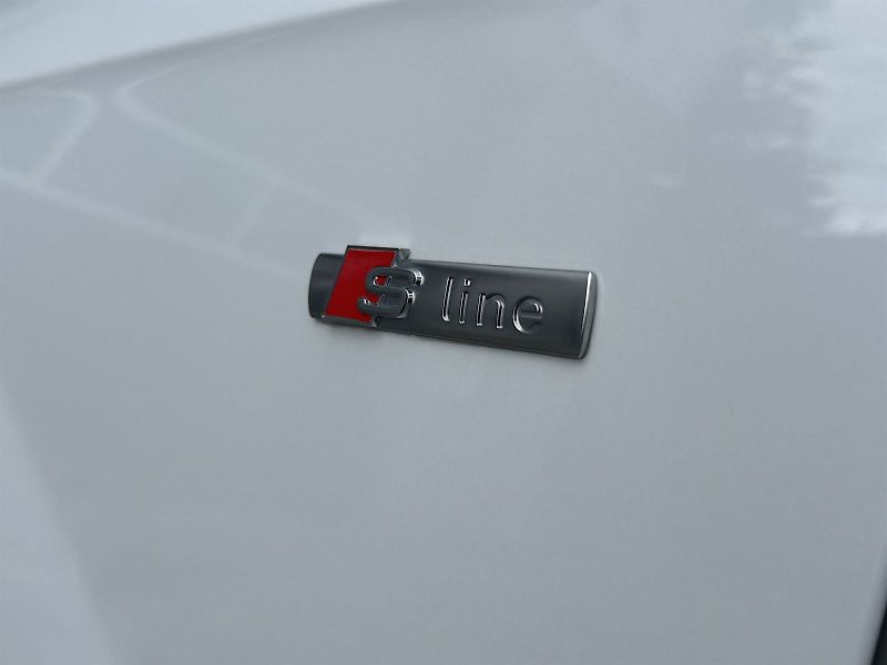 Audi Q7 (2022) 3.0 TDI Quattro S-line - fotka 29 z 37