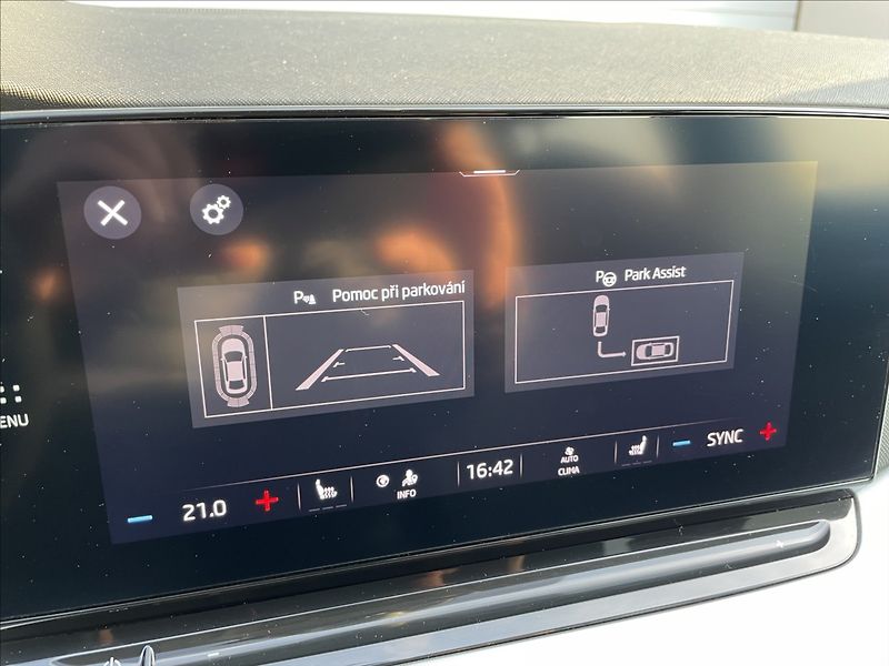 Škoda Octavia 2,0 TDI 110KW DSG STYLE ČR. - fotka 28 z 30
