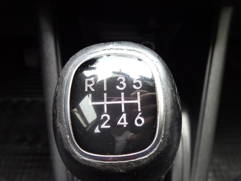 Hyundai ix20 1,4 CRDi 66kW - fotka 34 z 47