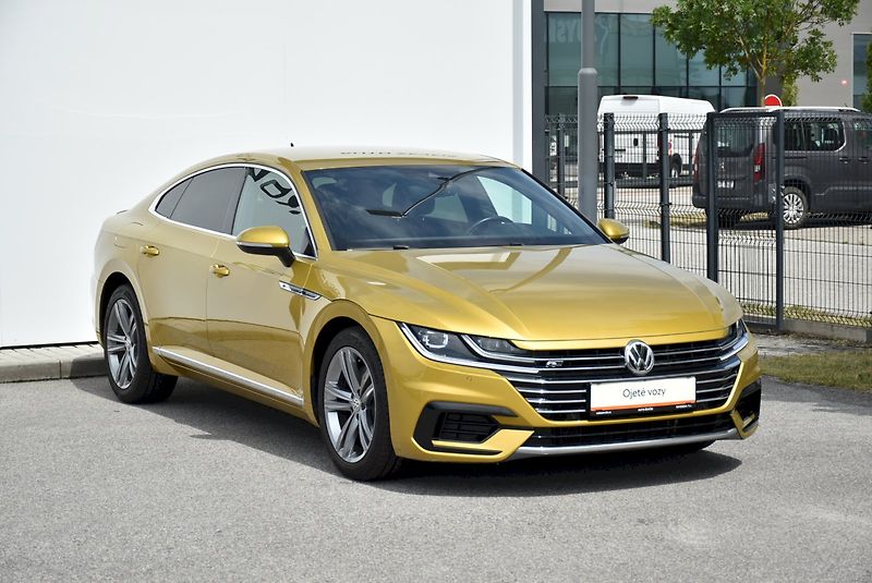 Volkswagen Arteon (2018) R-Line  2.0 BITDI 176kW 4x4 DS - fotka 8 z 32