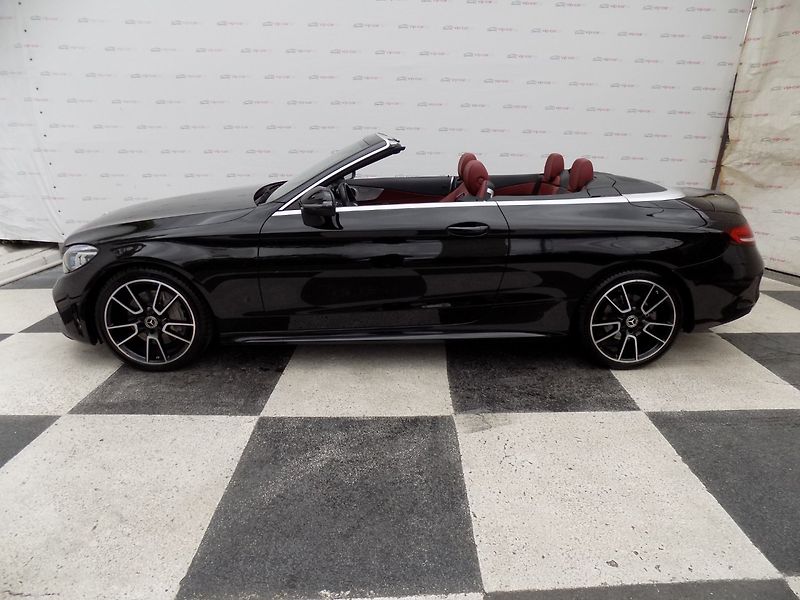 Mercedes-Benz Třídy C (2021) 400/AMG-Line/4-M/Full-Led/ - fotka 2 z 44