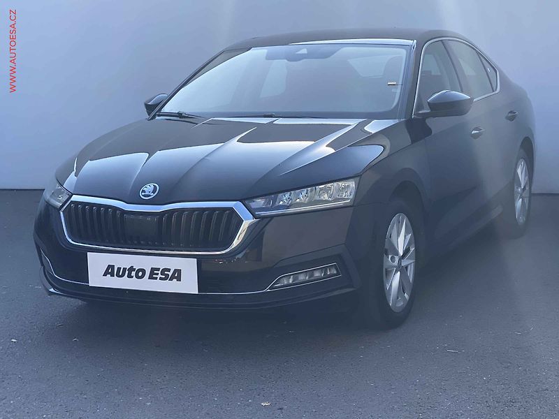 Škoda Octavia (2022) 2.0 TDi, 2.maj,ČR, Style - fotka 3 z 20