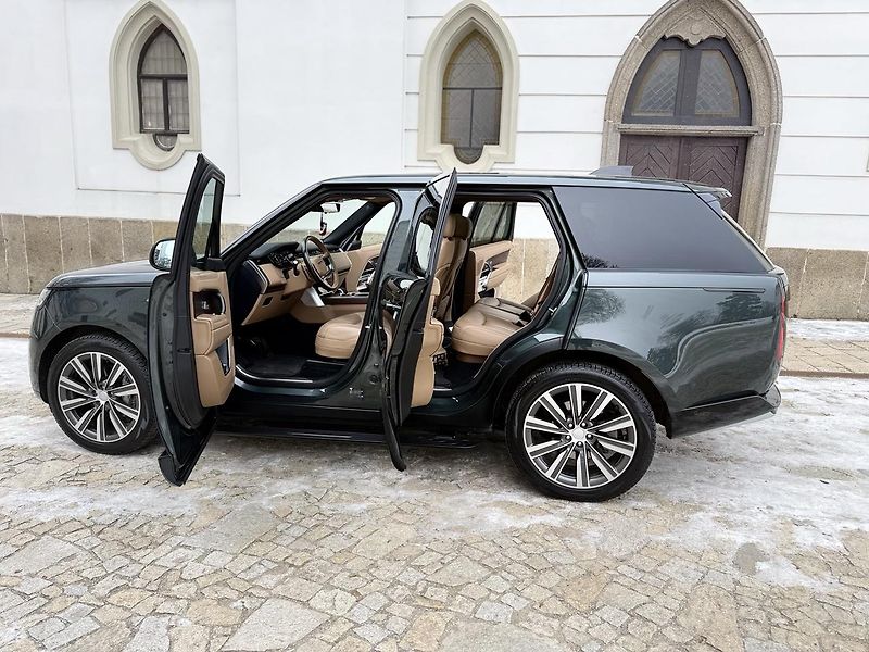 Land Rover Range Rover (2022) 3.0 D6H,FACELIFT ,TOP - fotka 2 z 55