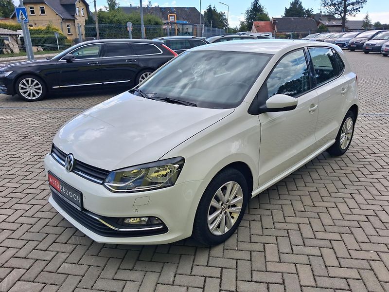Volkswagen Polo (2016) 1,0MPi POUZE 65t.km! VYHŘ.SED. - fotka 3 z 45