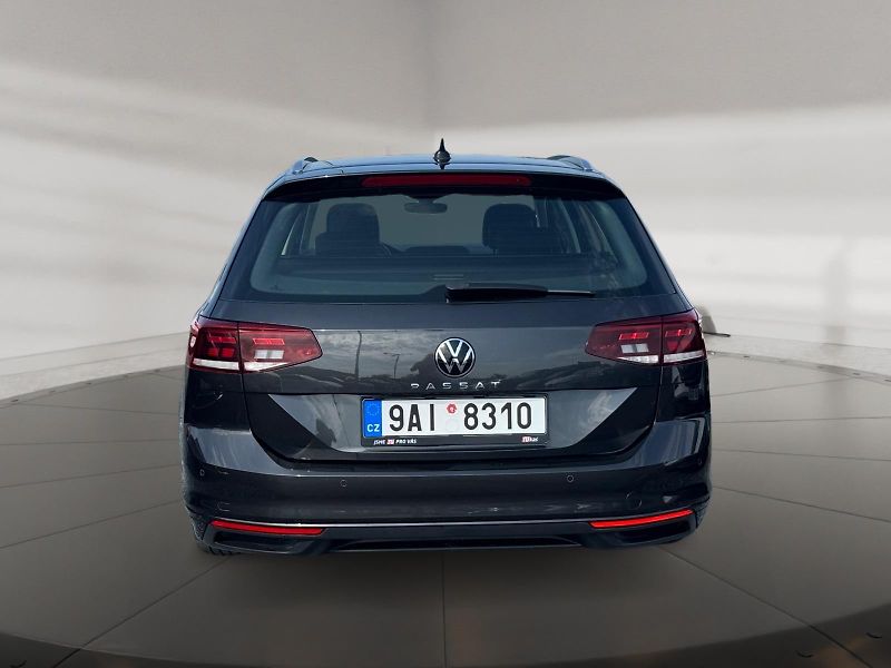 Volkswagen Passat Variant (2022) BUSINESS EVO 1.5TSI 110kW CZ  - fotka 5 z 11