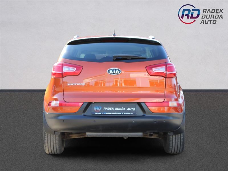 Kia Sportage 2,0 CVVT  ČR,4x4,AUTOMAT - fotka 6 z 31