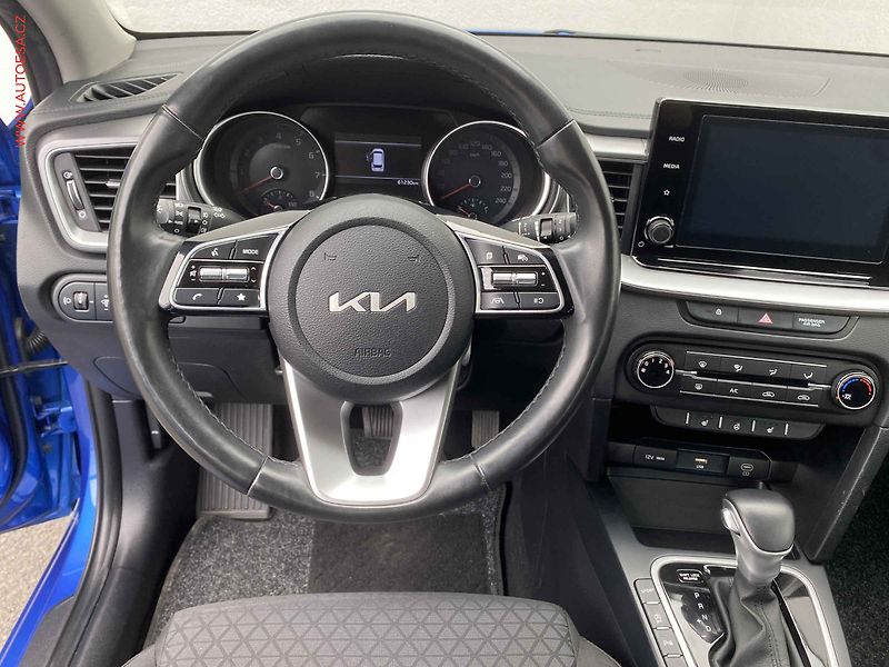Kia Ceed (2023) 1.5 T-GDi, ČR, Spin, AT - fotka 11 z 18