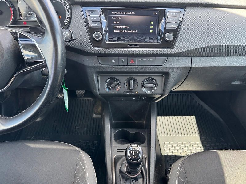 Škoda Fabia (2021) AMBITION 1.0TSI 70kW CZ DPH - fotka 10 z 11