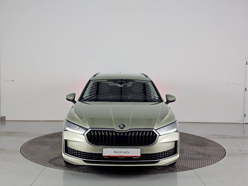 Škoda Superb (2025) COMBI 1.5TSi SELECTION CITY TA - fotka 4 z 34