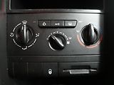 Peugeot 207 (2009) 1.6i, AC - náhled 19