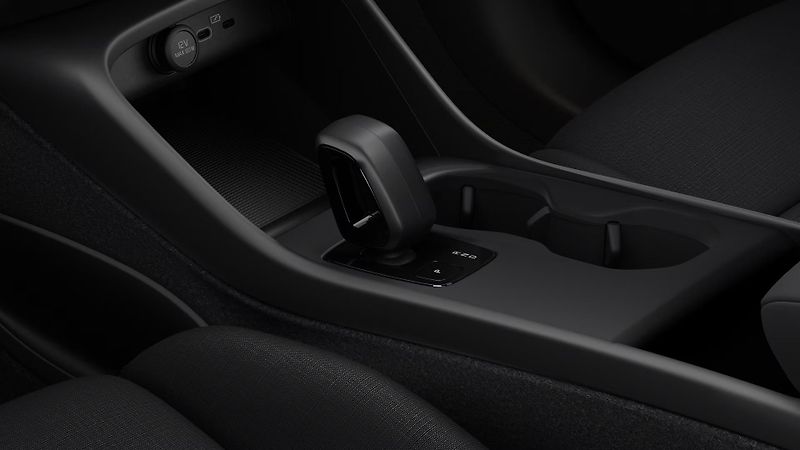 Volvo EX40 (2026) P5 ELECTRIC RWD ESSENTIAL - fotka 8 z 9