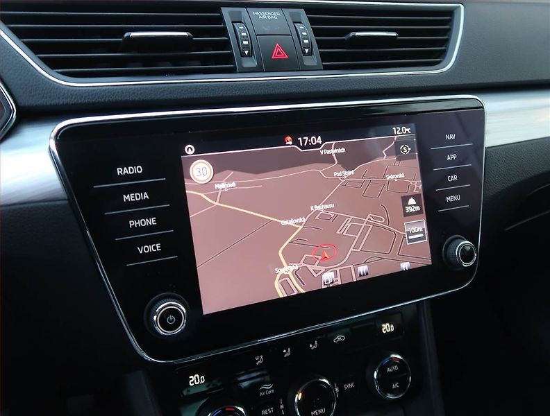 Škoda Superb (2019) 2.0 TDI, Automat, Serv.kniha - fotka 13 z 19