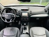 Kia Sorento 2.2D 4x4 MANUÁL KAMERA TAŽNÉ - náhled 28