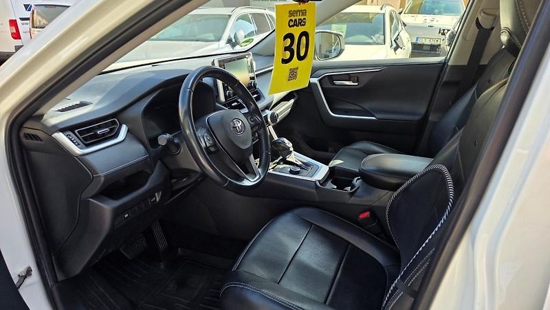 Toyota RAV4 (2019) 2.5i HEV Comfort AWD Tažné - fotka 9 z 35