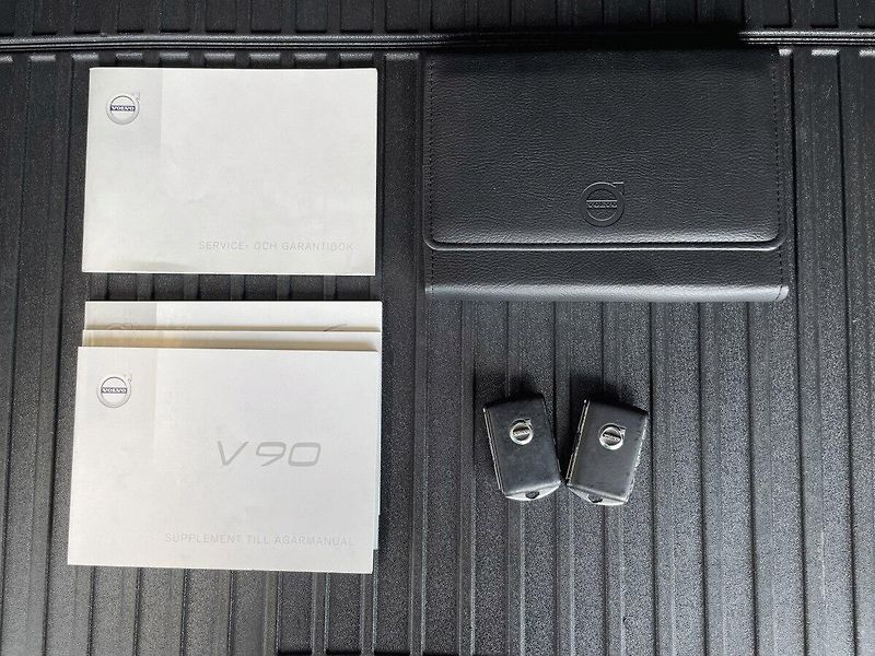 Volvo V90 (2016) 2.0 T5,187kW,Inscription,DPH,K - fotka 51 z 51