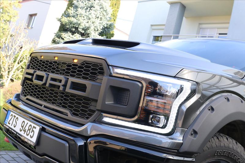 Ford F-150 5,0 V8, hardtop - fotka 10 z 64
