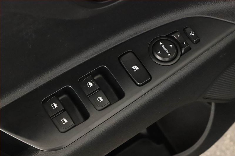 Kia Rio (2022) Exclusive 1.2 DPI, ČR,1.maj - fotka 9 z 12