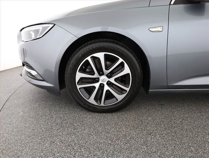 Opel Insignia (2017) 1.6 CDTI, Serv.kniha, Navi - fotka 19 z 19