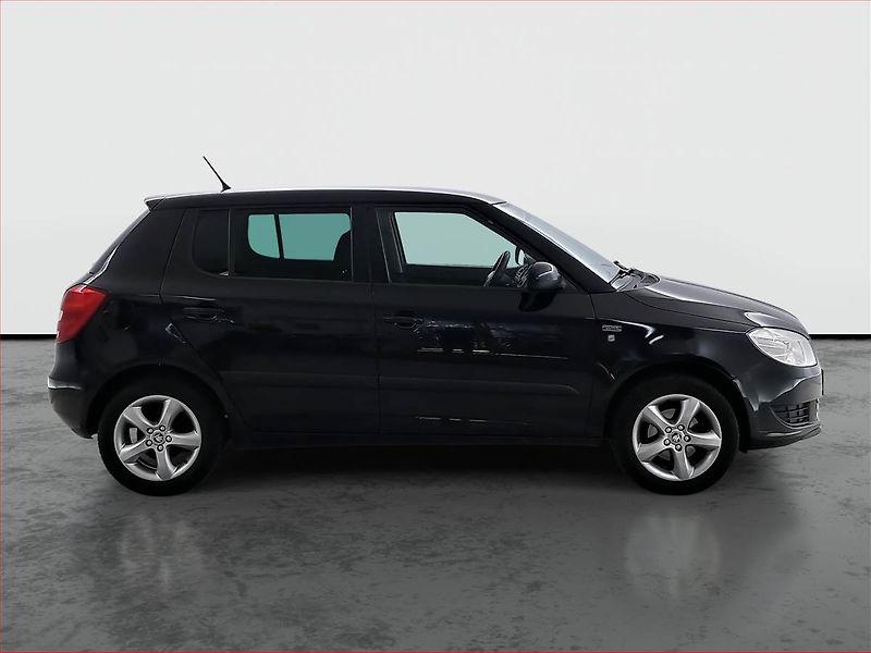 Škoda Fabia (2012) 1.2 12V, po STK, jezdí výborně - fotka 6 z 16