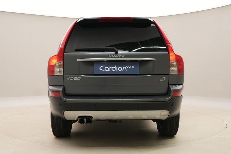 Volvo XC90 D5 AWD SPORT AUT CZ - fotka 11 z 42