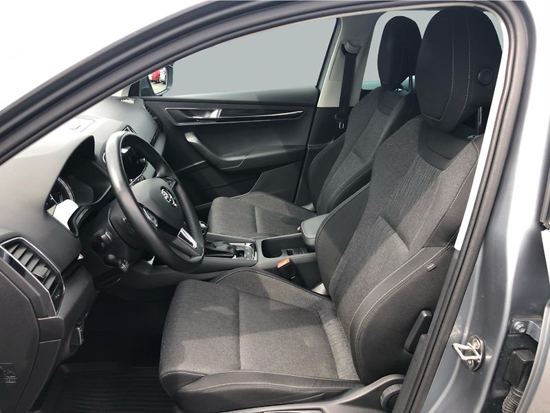 Škoda Karoq 1,5 TSI DSG Style - fotka 11 z 30
