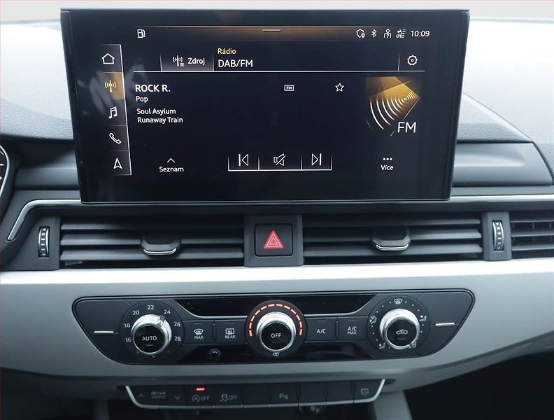 Audi A4 (2022) 35 TDI, Automat, Navi - fotka 12 z 24