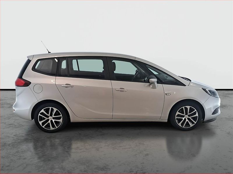Opel Zafira (2019) 1.6 Turbo, 7 míst, ČR,1.maj - fotka 6 z 16