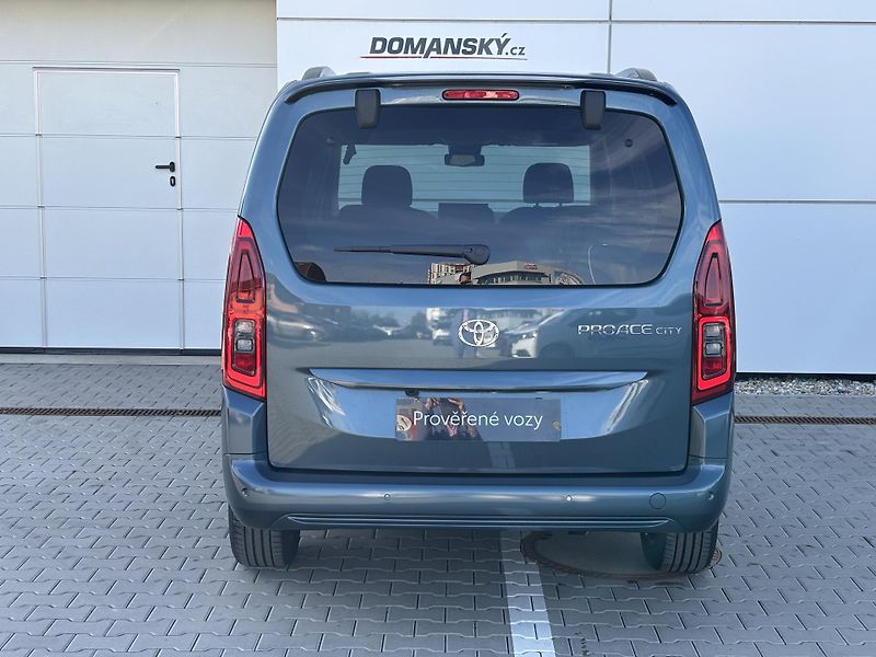 Toyota ProAce City Verso (2026) LONG FAMILY 7S 1,5D AT - fotka 10 z 13