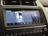 Jaguar E-Pace (2019) P300 AWD - náhled 26