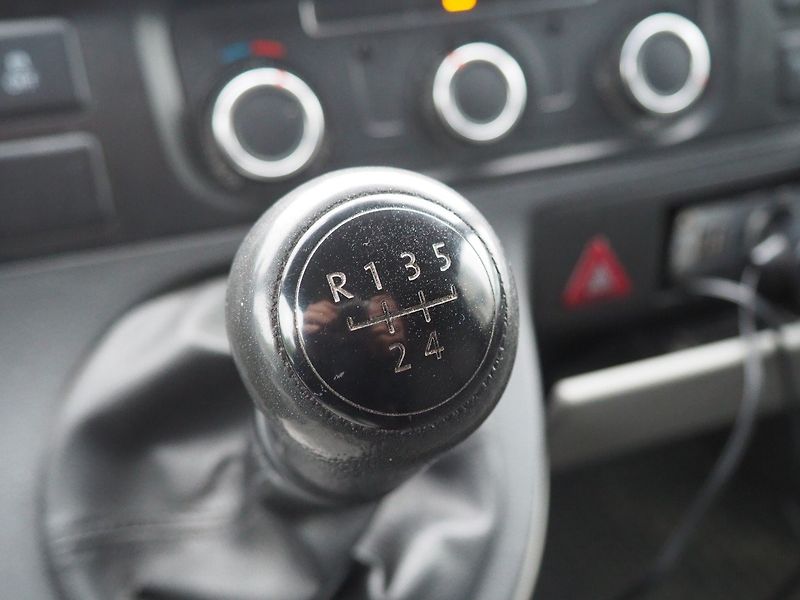 Volkswagen Transporter (2014) 2.0TDI, 75kW - fotka 28 z 30