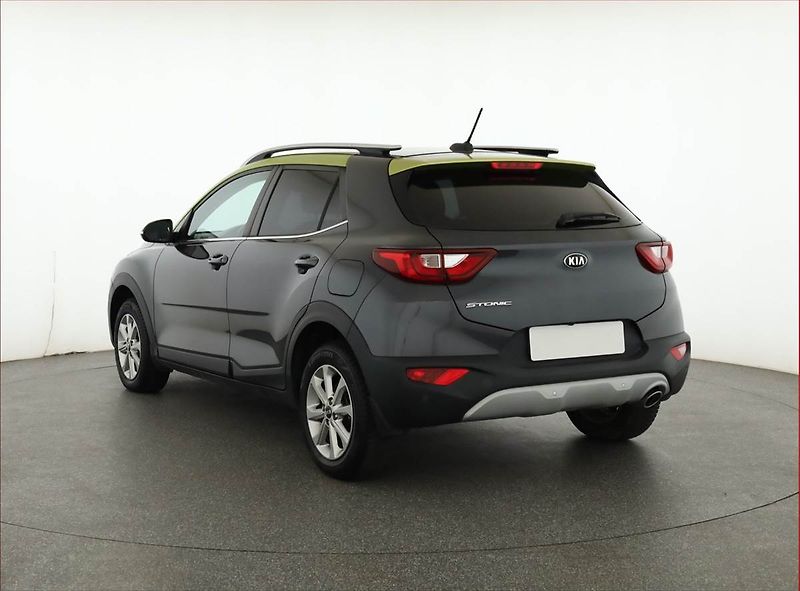 Kia Stonic (2018) 1.25 CVVT, Serv.kniha, Navi - fotka 4 z 17