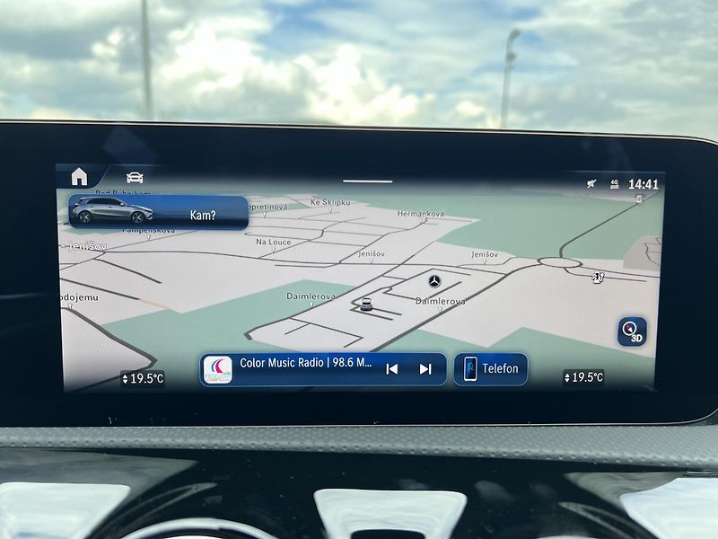 Mercedes-Benz Třídy A 250e s hybridní technologií EQ - fotka 22 z 23