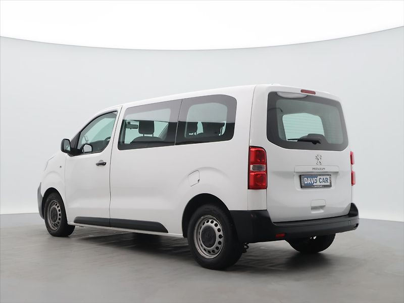 Peugeot Traveller 2.0 BlueHDI 110kW 5-Míst L2 - fotka 5 z 31