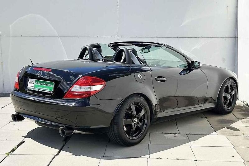Kabriolet Mercedes-Benz SLK 3.0i.