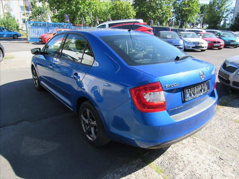 Škoda Rapid 1,2 TSI 77kW - fotka 4 z 29