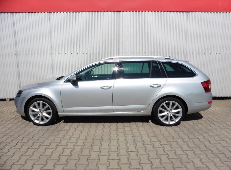 Škoda Octavia III Combi 1.4 TSi Style+ Navi - fotka 5 z 16