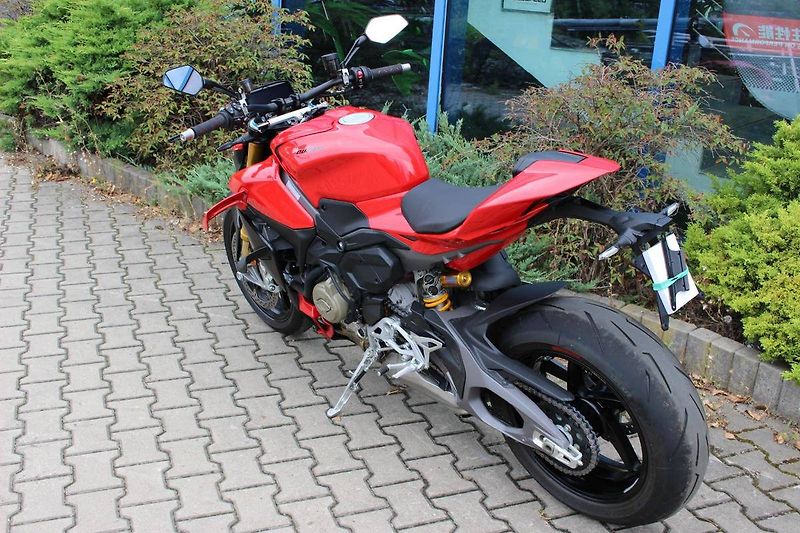 Ducati Streetfighter V4 S (2025) 2025 200KM AKCE ZIMA - fotka 12 z 12