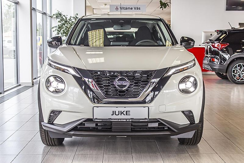 Nissan Juke 1,0 DIG-T 2WD 7DCT N-CONNECTA - fotka 2 z 6