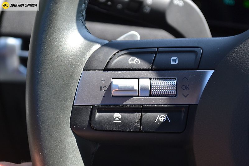 Hyundai Tucson 1,6 T-GDI PHEV 4WD AT 20 YEARS - fotka 53 z 75
