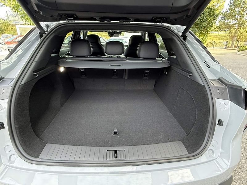 Omoda 9 (2026) Premium 1.5TGDI PHEV AWD - fotka 26 z 27