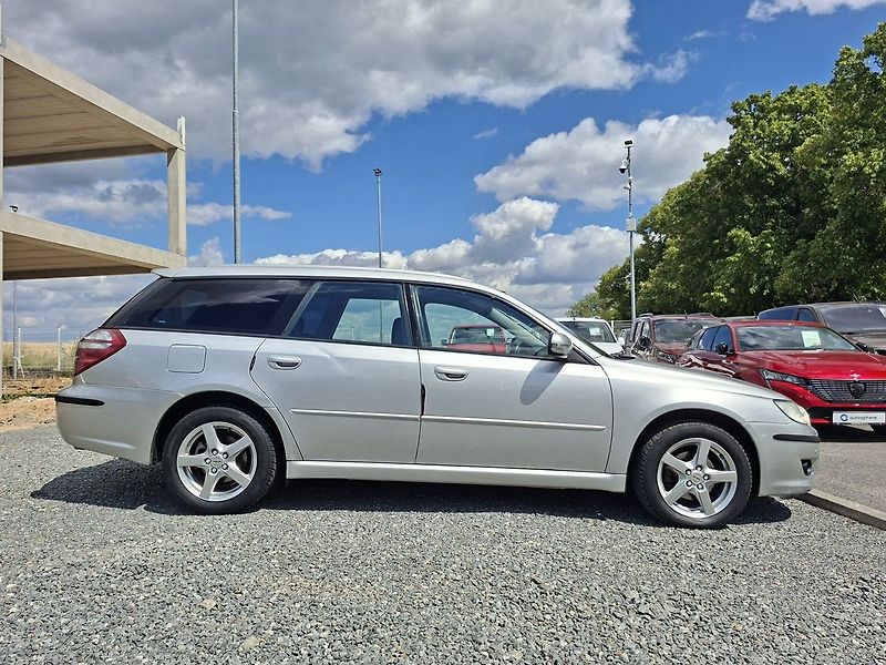 Subaru Legacy 2,0R 165k AT 4x4 BA+LPG - fotka 9 z 22