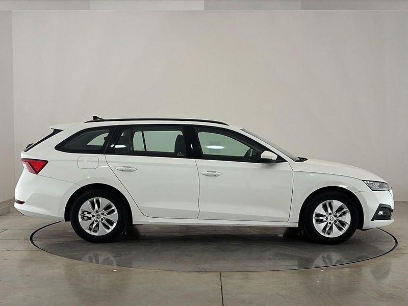 Škoda Octavia Ambition - fotka 16 z 29