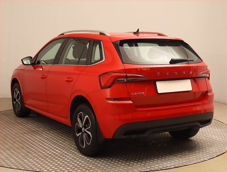 Škoda Kamiq (2020) Style 1.6 TDI, Automat, ČR - fotka 4 z 16