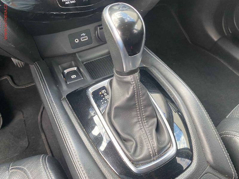 Nissan X-Trail (2021) 1.7 dCi, Acenta, AT, LED - fotka 16 z 18