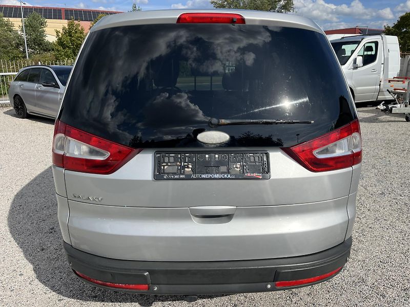 Ford Galaxy (2008) 2.0 Benzin 107 KW 7 míst - fotka 7 z 24