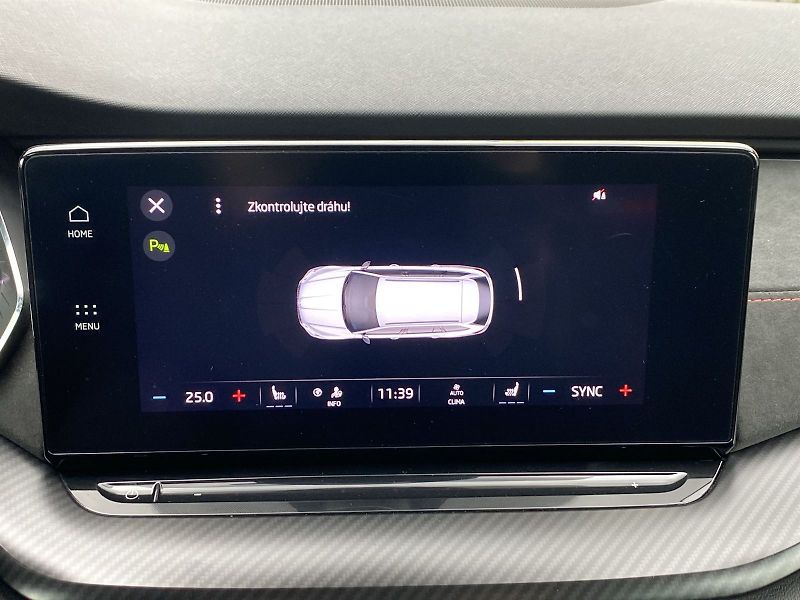 Škoda Octavia (2023) Combi 2.0 TSI RS - fotka 14 z 38