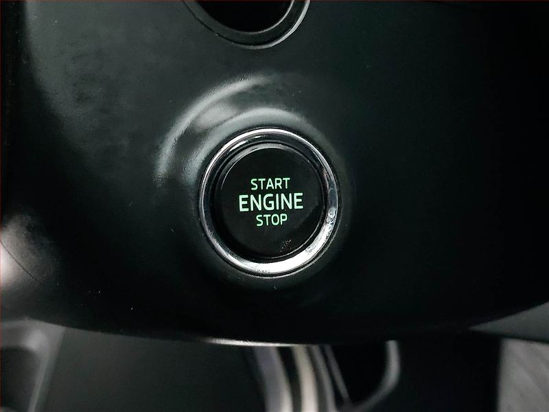 Škoda Octavia (2015) 2.0 TDI 4x4, 4X4, Xenony - fotka 18 z 19