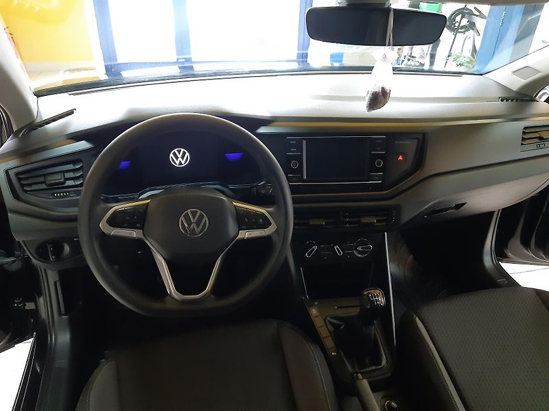 Volkswagen Polo 1.0 TSI KLIMA vyhř.sedáky - fotka 9 z 25