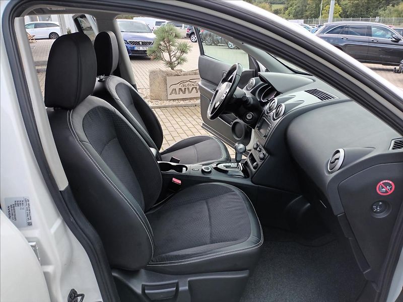 Nissan Qashqai 2,0 dCi 110 kW Automat,4X4,TZ - fotka 22 z 40