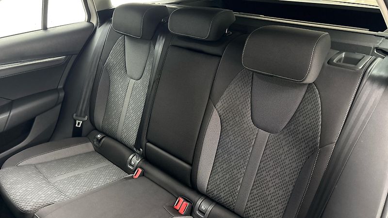 Škoda Octavia 1.5 TSI Style Combi - fotka 16 z 26
